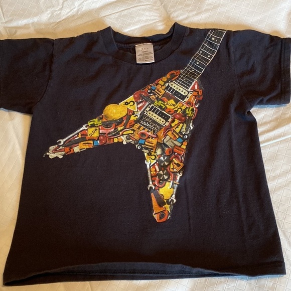 Boys size 8 graphic T-shirts three short sleeve one long sleeve - Picture 2 of 13